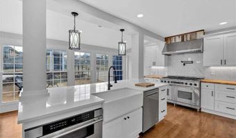 311 S MAIN, Adairsville, GA 30103