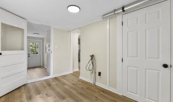 1611 Sprott St, Auburn, IN 46706