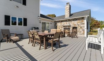 65 Cobble Hill Mdws, Barre, VT 05641