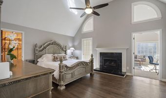 97 Huntington Rd, Atlanta, GA 30307