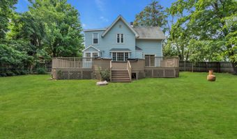 18 Middletown Ave, Atlantic Highlands, NJ 07716