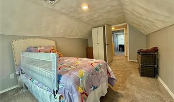 32 Waterman Ave, Johnston, RI 02919