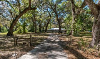 14100 NE 40TH Ct, Anthony, FL 32617