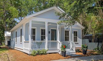 1411 Duke St, Beaufort, SC 29902