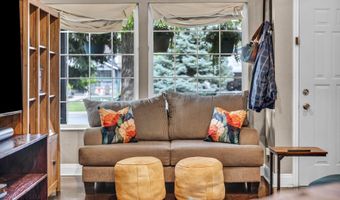2434 Fieldcrest Dr, Carson City, NV 89701