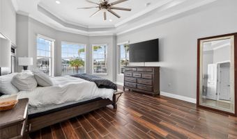 5722 SEA TROUT Pl, Apollo Beach, FL 33572