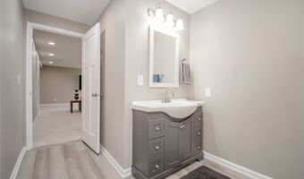 1110 Luther Dr, Adel, IA 50003