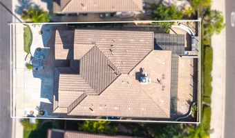 8180 E Brookdale Ln, Anaheim, CA 92807