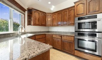 219 Schooner Bay Dr, Brookings, OR 97415