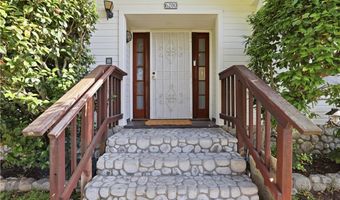 6200 W 77th St, Los Angeles, CA 90045