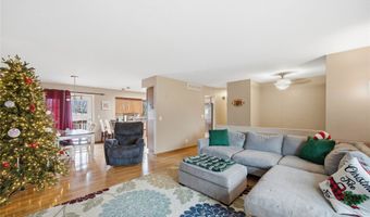 814 SE Uehlamar Dr, Ankeny, IA 50021