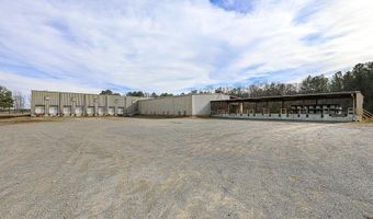 3200 S Reynolds Rd, Bauxite, AR 72011