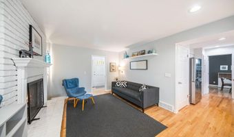 2375 Dundee Dr, Ann Arbor, MI 48103