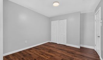 46 E 44TH St, Bayonne, NJ 07002