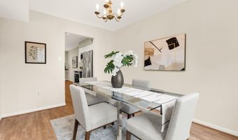 19 SHAGBARK Ct, Rockville, MD 20852