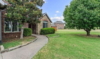 2711 SE 7Th St, Bentonville, AR 72712