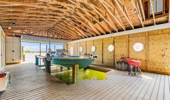 140 BAY HARBOR Dr, Aransas Pass, TX 78336