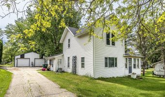 124 S Park St, Alma Center, WI 54611