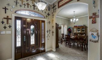 1007 BLUEBONNET Ln, Adkins, TX 78101