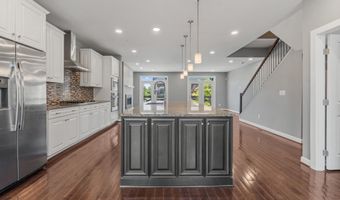 22428 PHILANTHROPIC Dr, Ashburn, VA 20148