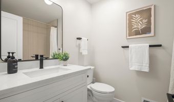 3201 CUNNINGHAM Dr, Alexandria, VA 22309