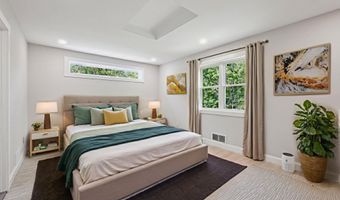 90 Red Hill Rd, Branford, CT 06405
