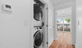 14 W 49TH St 2, Bayonne, NJ 07002