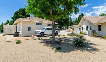 13288 Oak Crest Dr, Yucaipa, CA 92399