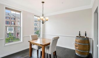 22635 NAUGATUCK Sq, Ashburn, VA 20148
