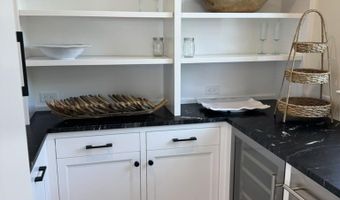 281 7th, Avalon, NJ 08202