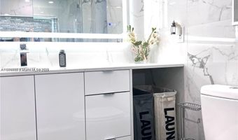 20200 W Country Club Dr 112, Aventura, FL 33180