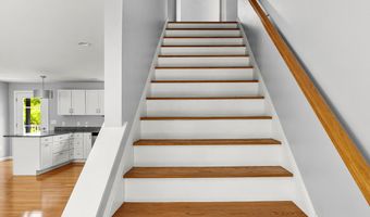 9 Hounds Way, Bath, ME 04530