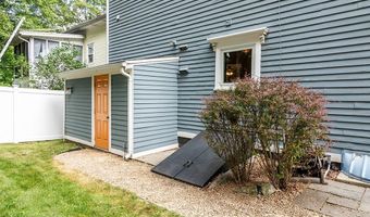 748 Lower River Rd, Lincoln, RI 02865