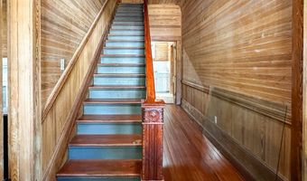 78 12th St, Apalachicola, FL 32320