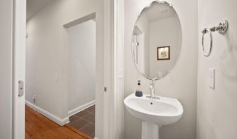 23559 CHRISTINA RIDGE Sq, Ashburn, VA 20148