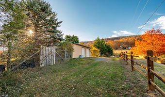 408 HAWKS NEST Dr, Baker, WV 26801