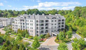 8111 RIVER Rd #131, Bethesda, MD 20817