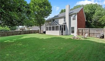 824 Port W Dr, Auburn, GA 30011