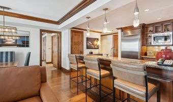 100 E Thomas Pl 5053, Week 50, Beaver Creek, CO 81620