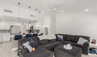 1551 W IRONWOOD Dr, Chandler, AZ 85224