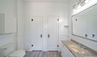221 S Pine St, Blackfoot, ID 83211