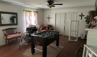 955 Jefferson St E, Sulphur Springs, TX 75482