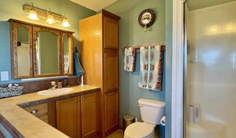 33 Oxbow Rd, Buffalo, WY 82834