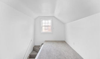 9684 Fox Ave, Allen Park, MI 48101