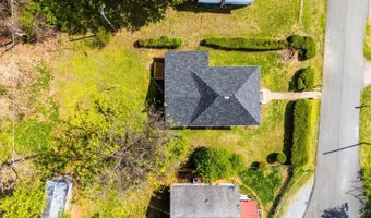 702 13th St, Altavista, VA 24517