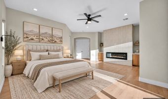 4555 Riva De Romanza St, Las Vegas, NV 89135