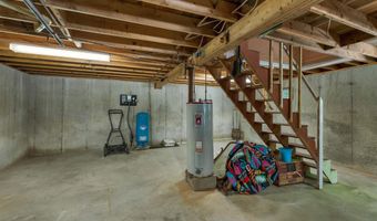 177 Alton Shores Rd, Alton, NH 03810