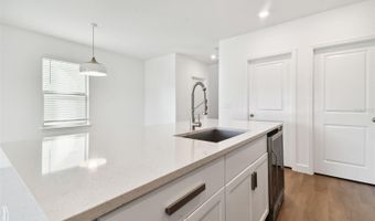 5507 RAINWOOD MEADOWS Dr, Apollo Beach, FL 33572