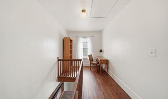 135 Greenly St, Adrian, MI 49221