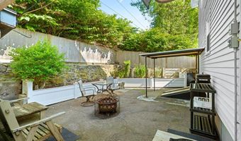 5 Eden Ct, Attleboro, MA 02703